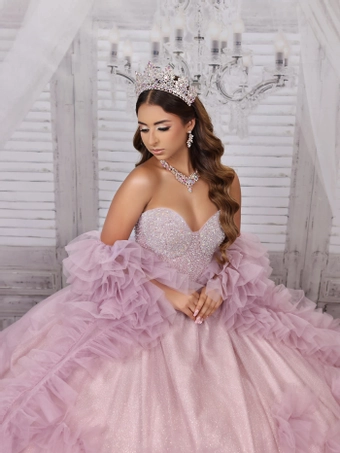 House of Wu 80022 #12 frontface vertical cropped thumbnail