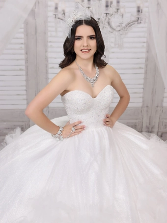 House of Wu 80022 #19 frontface vertical cropped thumbnail