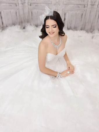 House of Wu 80022 #14 frontface vertical cropped thumbnail