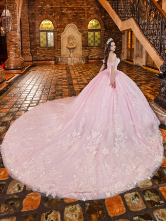 LizLúo Maravilla 80033 #2 backface vertical thumbnail