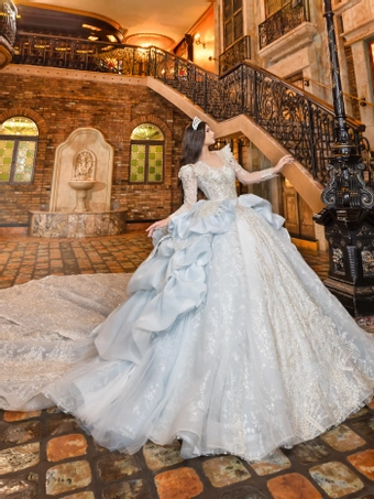 House of Wu 80034 #2 frontface vertical thumbnail