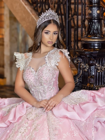 House of Wu 80034 #9 frontface vertical cropped thumbnail