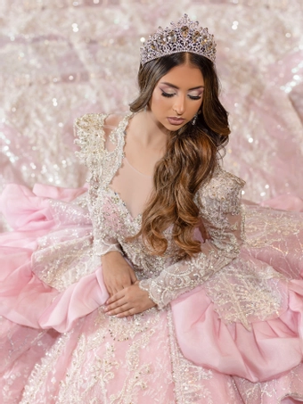 House of Wu 80034 #8 frontface vertical cropped thumbnail