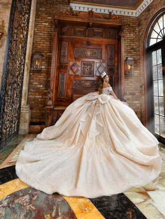 House of Wu 80035 #3 default backface vertical thumbnail