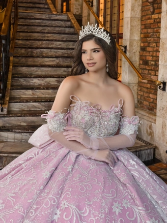 House of Wu 80035 #5 frontface vertical cropped thumbnail