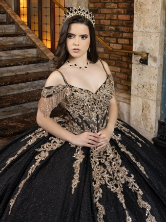 House of Wu 80041 #9 frontface vertical cropped thumbnail