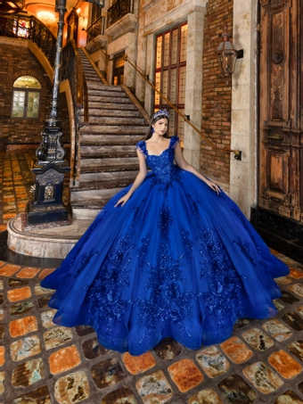 House of Wu 80047 #4 frontface vertical thumbnail