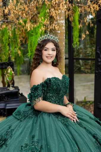 House of Wu 80047 #15 frontface vertical cropped thumbnail