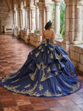 LizLúo Maravilla 80050 #7 backface vertical thumbnail