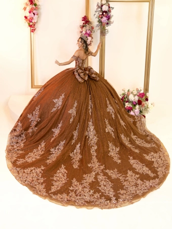 House of Wu 80062 #2 default backface vertical thumbnail