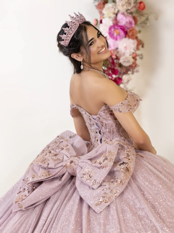 House of Wu 80062 #5 backface vertical cropped thumbnail