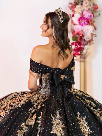 House of Wu 80065 #6 backface vertical cropped thumbnail