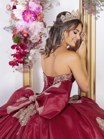 House of Wu 80066 #7 backface vertical cropped thumbnail