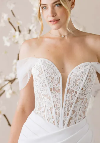 Morilee #1050008 #2 frontface vertical cropped thumbnail