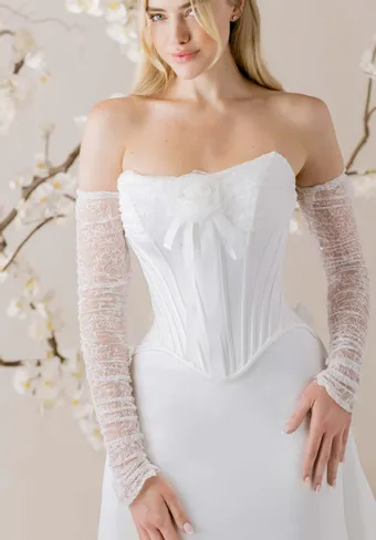 Morilee Morilee Style #1050015 #3 frontface vertical cropped thumbnail