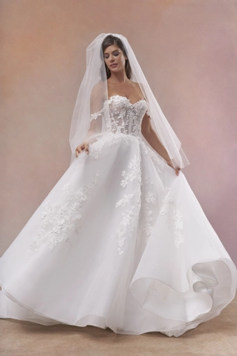 Maria Farbinni Nicole #1 frontface vertical thumbnail