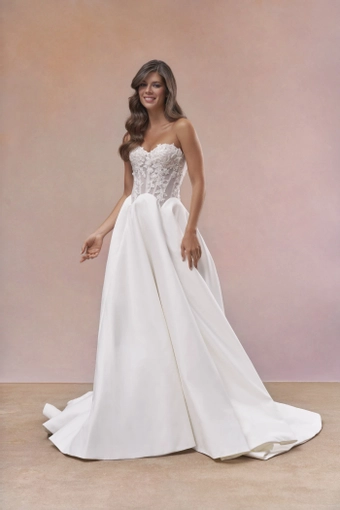 Maria Farbinni Regina #0 default frontface vertical thumbnail