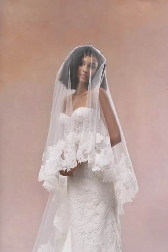 Maria Farbinni Scarlett #5 frontface vertical cropped thumbnail