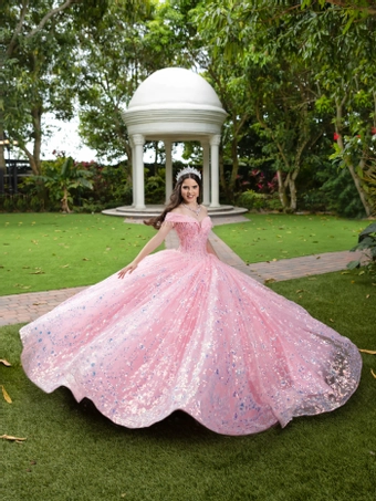 Fiesta Style #56536 #1 frontface vertical thumbnail