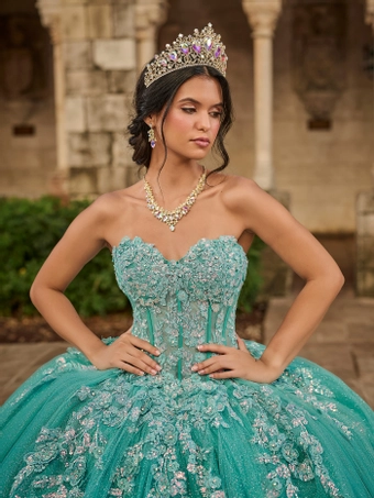 House Of Wu 56545 #5 frontface vertical cropped thumbnail