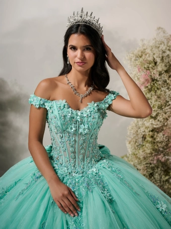 House Of Wu 56548 #4 frontface vertical cropped thumbnail