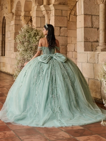 Fiesta Style #56550 $5 backface vertical thumbnail