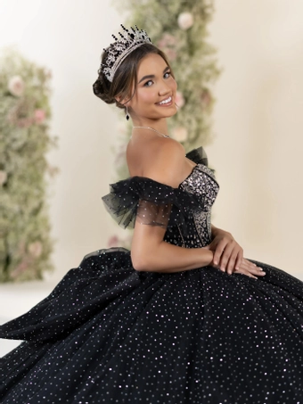 House Of Wu 56558 #5 vertical cropped thumbnail