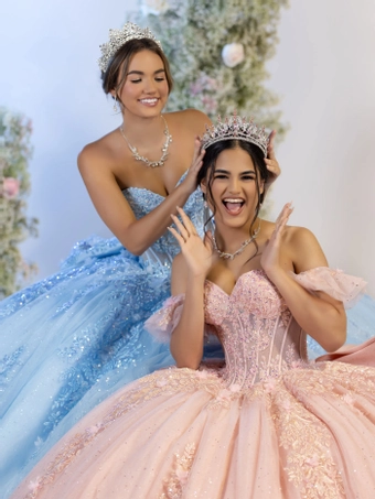 House Of Wu 56562 #5 frontface vertical cropped thumbnail