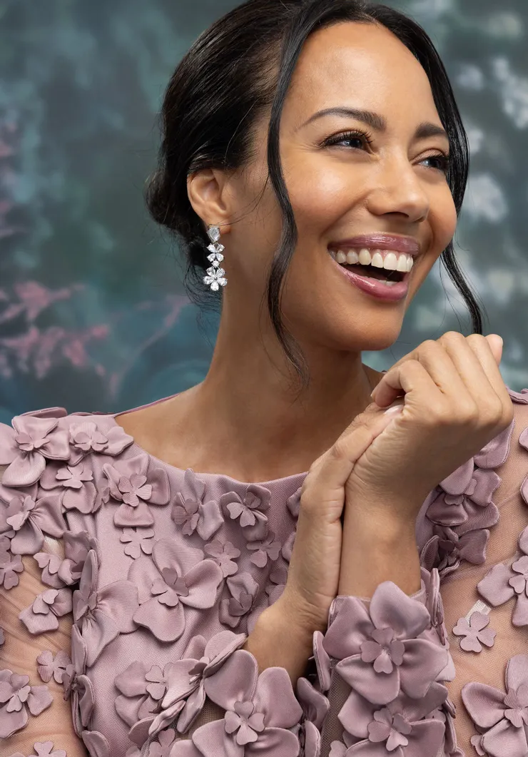 MGNY Style #2070007 #2 frontface vertical cropped picture