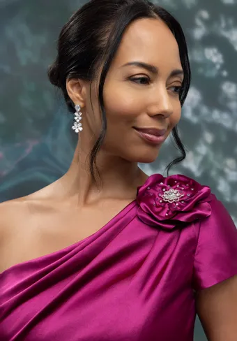 MGNY Style #2070014 $4 frontface vertical cropped thumbnail