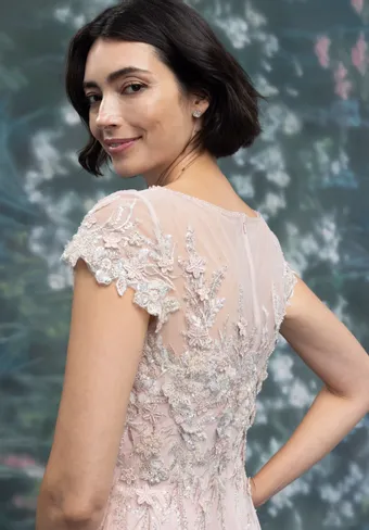 MGNY Style #2070022 #4 backface vertical cropped thumbnail