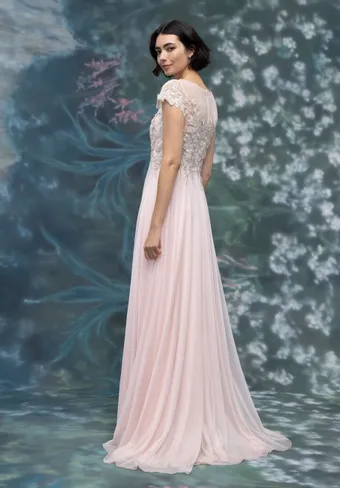 MGNY Style #2070022 #2 default backface vertical thumbnail