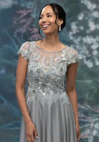 MGNY Style #2070022 #3 frontface vertical cropped thumbnail