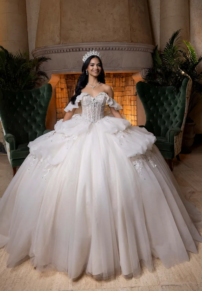 4080014_f_d_0.670.webp