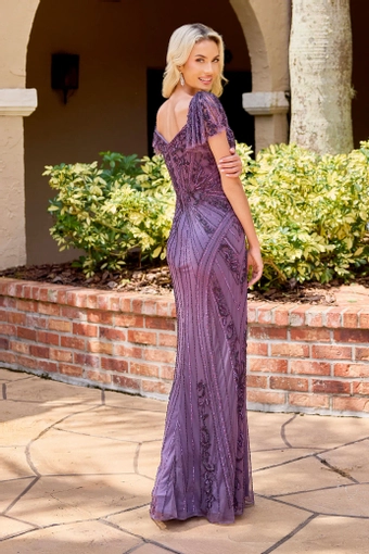 Primavera Couture Style #13183 $2 backface vertical thumbnail