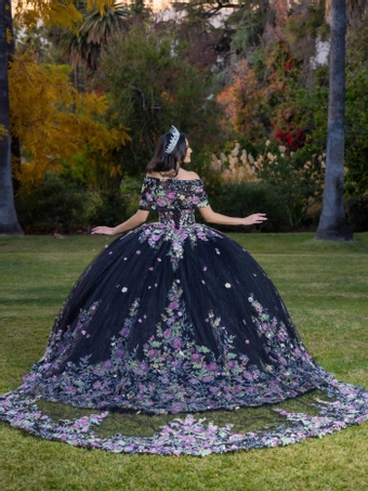 Quince Style #26088 #1 default backface vertical thumbnail