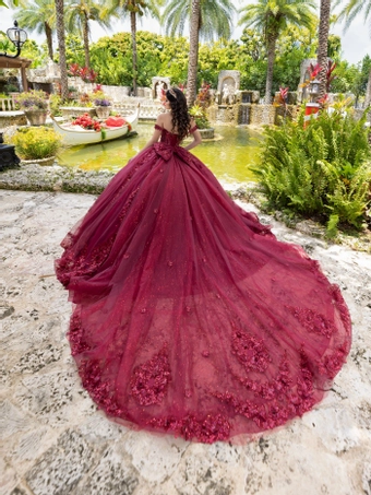 Quince Style #26105 $9 backface vertical thumbnail