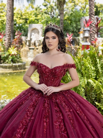 Quince Style #26105 $12 frontface vertical cropped thumbnail