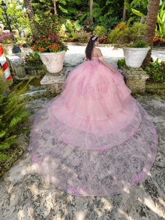 Quince Style #26107 $6 backface vertical thumbnail