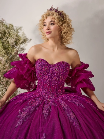 Quince Style #26123 $12 frontface vertical cropped thumbnail