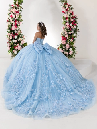 Quince Style #26135 #4 backface vertical thumbnail