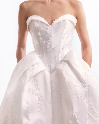 Gemy Maalouf Style #B26 7705LD #3 frontface vertical cropped thumbnail