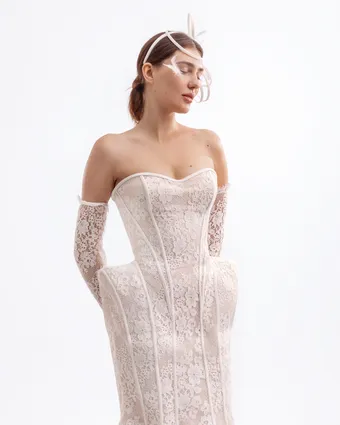 Gemy Maalouf Style #B26 7709LD #2 frontface vertical cropped thumbnail