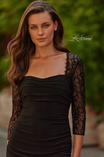 La Femme 33147 #2 frontface vertical cropped thumbnail