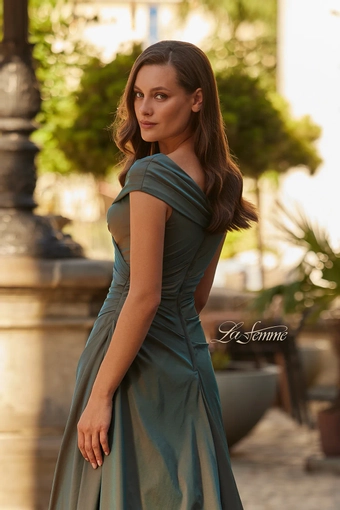 La Femme Style #33446 #3 backface vertical cropped thumbnail