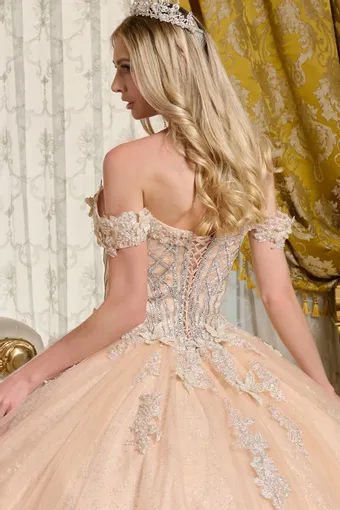 GLS by Gloria GL3630 #2 vertical thumbnail