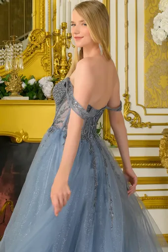 GLS by Gloria GL3682 #3 backface vertical cropped thumbnail