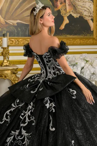 Elizabeth K Style #GL3709 #6 backface vertical cropped thumbnail