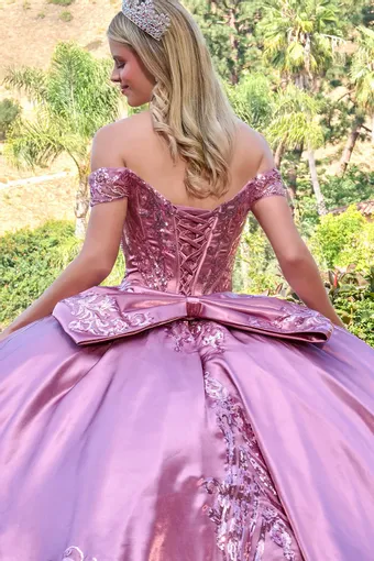 GLS by Gloria GL3794 #3 backface vertical cropped thumbnail