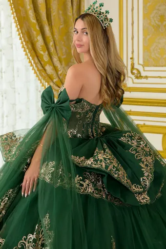 GLS by Gloria GL3801 #3 backface vertical cropped thumbnail